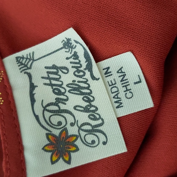 Star dress - Picture 4 of 4